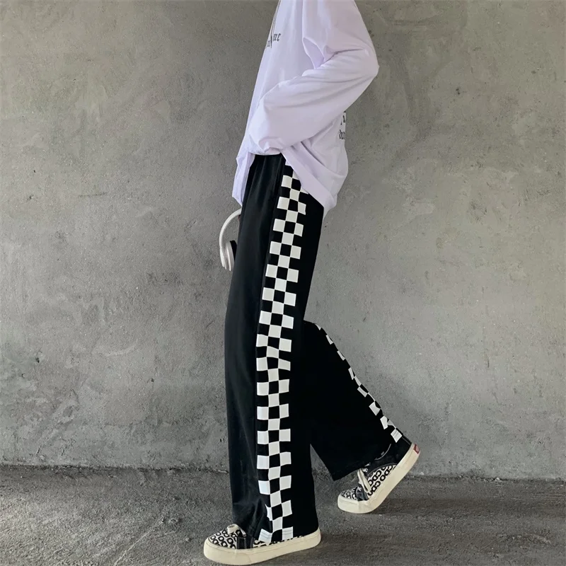 Chic Street Style Women Wide Leg Black Pants 2022 New Fashion Spring Loose Stacked Sweatpants Checkboard Baggy Casual Pants
Chic Street Style Women Wide Leg Black Pants 2022 New Fashion Spring Loose Stacked Sweatpants Checkboard Baggy Casual Pants