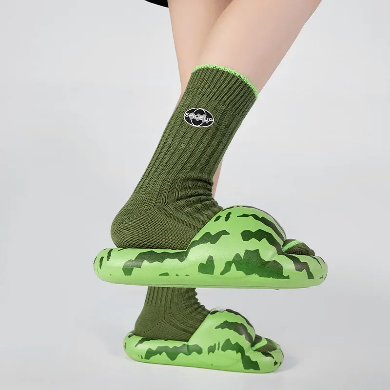 High-quality Bread Sandals and Slippers Women's Summer Wear Non-slip Home Bathroom Thick-bottomed Feces-feeling Slippers
High-quality Bread Sandals and Slippers Women's Summer Wear Non-slip Home Bathroom Thick-bottomed Feces-feeling Slippers