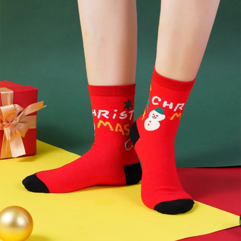 

2 Pairs/Lot 2024 New Year Christmas Socks for Women Solid Color Letters Cute Santa Claus Snowman Cotton Casual Christmas Socks