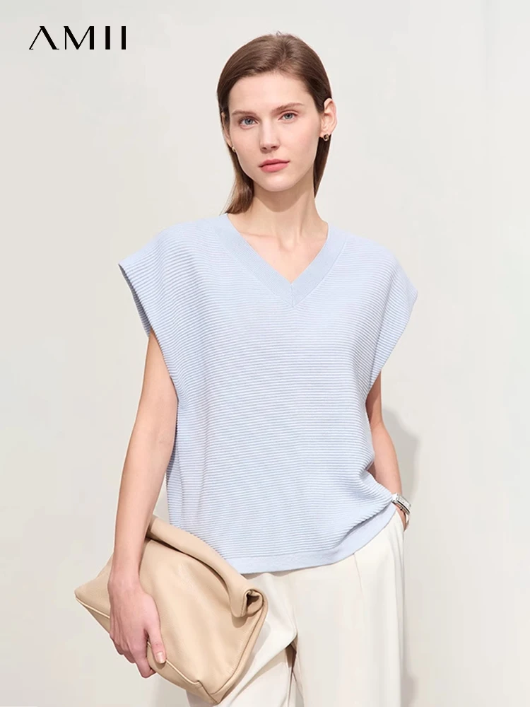 

Amii Minimalism Wool Knit Sweater For Women 2024 Summer New Casual V-neck Wide Shoulder Tencel Loose Streetwear Tops 12422068