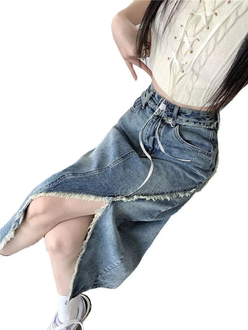 

Retro Denim Half Skirt Women's Summer 2024 New Design Sense High Waist Showing Thin Raw Edge Slit Mid-length Skirt