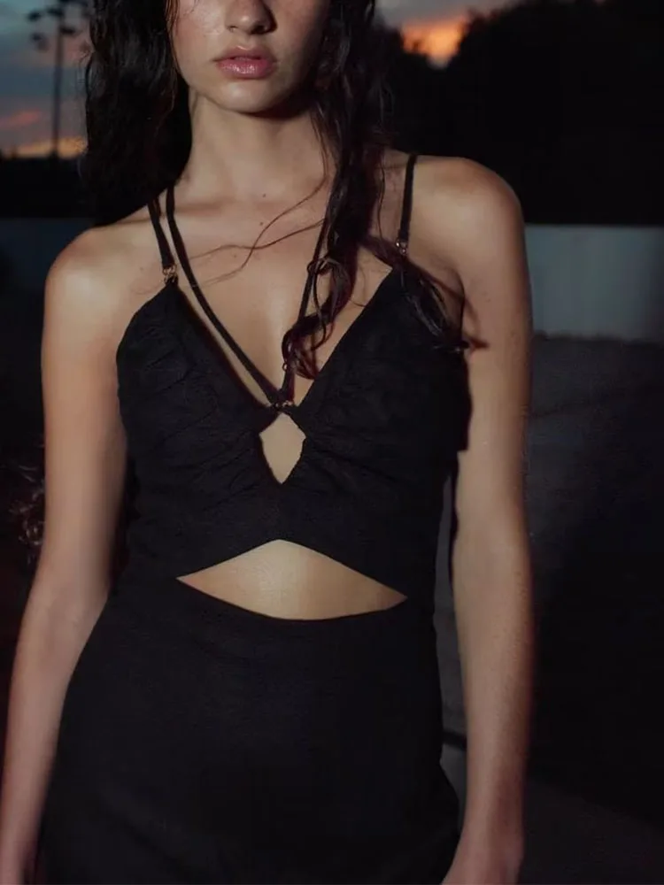Summer new women's fashion European and American sexy trendy open design asymmetric dress
Summer new women's fashion European and American sexy trendy open design asymmetric dress