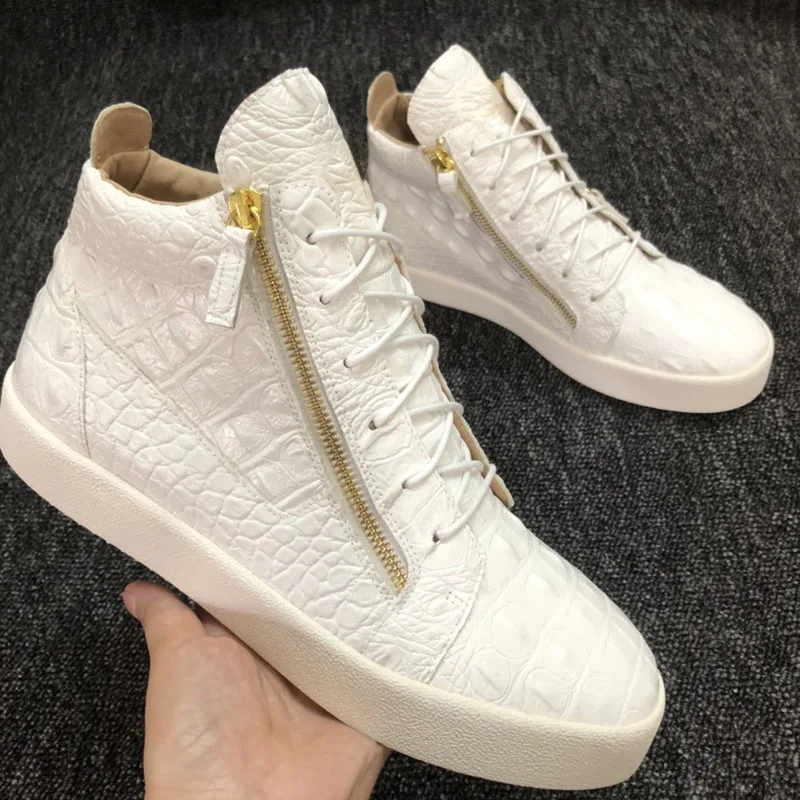 Кроссовки мужские из кожи аллигатора, высокие повседневные, двойная молния, толстая подошва, плоская подошва, черный камень, белые
Кроссовки мужские из кожи аллигатора, высокие повседневные, двойная молния, толстая подошва, плоская подошва, черный камень, белые