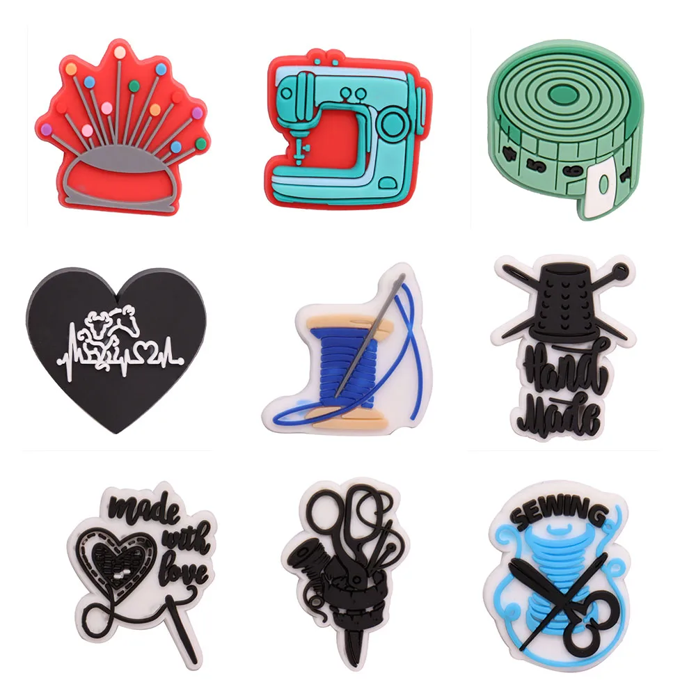 50pcs Wholesale Tape Measure Needlework Shoes Accessories Garden Shoe Buckle Decorations Fit Children Backpack Croc Jibz Charm
50pcs Wholesale Tape Measure Needlework Shoes Accessories Garden Shoe Buckle Decorations Fit Children Backpack Croc Jibz Charm