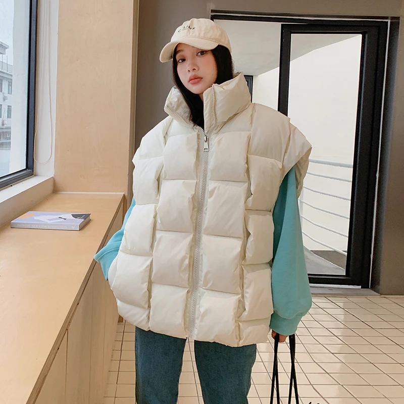 2023 Korean Fashion Cotton Padded Down Vest Loose Warm Thick Zipper Waistcoat Autumn Winter Sleeveless Jackets for Women 
2023 Korean Fashion Cotton Padded Down Vest Loose Warm Thick Zipper Waistcoat Autumn Winter Sleeveless Jackets for Women