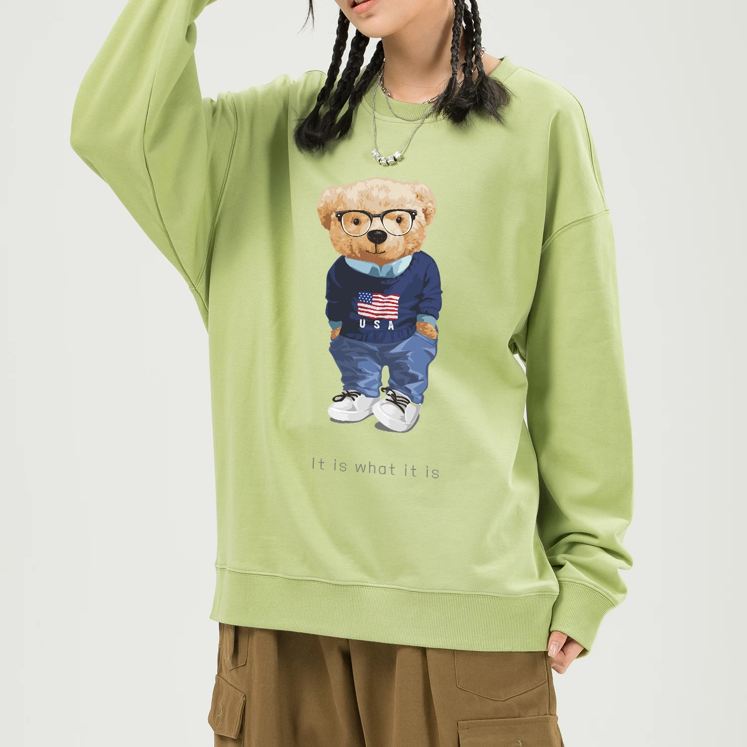 

BLINGPAW Cotton Terry Round Neck Sweatshirt with Teddy Bear Print Unisex Soft and Breathable Perfect for Spring and Autumn