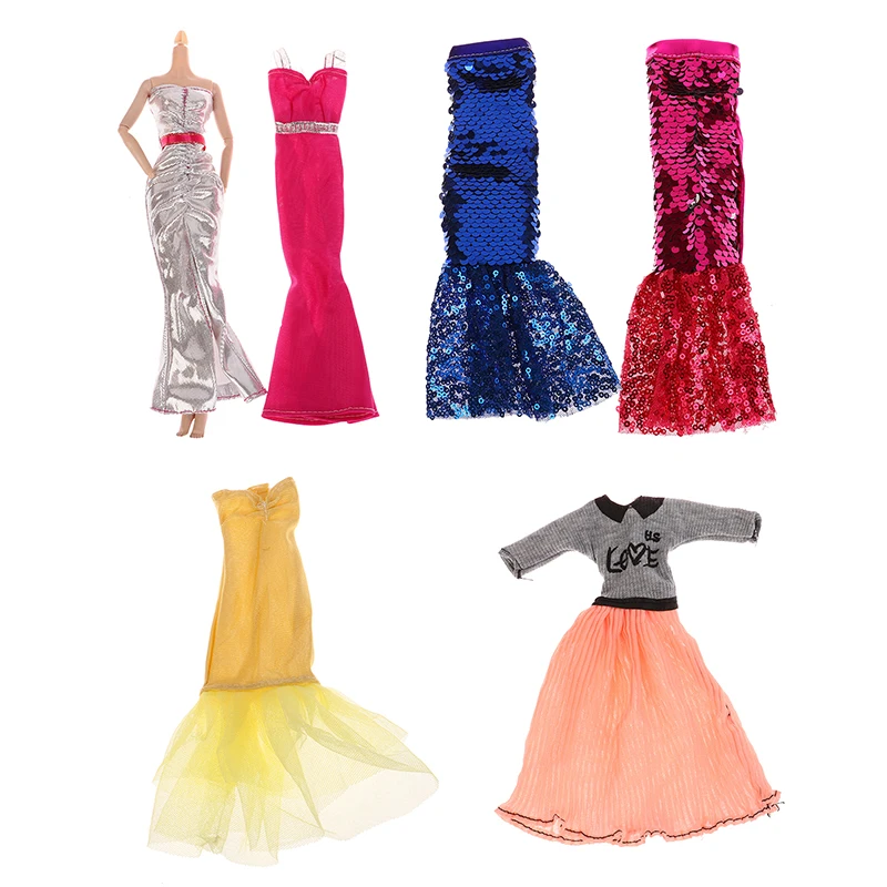 1PC Clothes For 30CM Doll Evening Gown Trailing Skirt Princess Dress Wedding Dress Dollhouse Decor Accessories
1PC Clothes For 30CM Doll Evening Gown Trailing Skirt Princess Dress Wedding Dress Dollhouse Decor Accessories