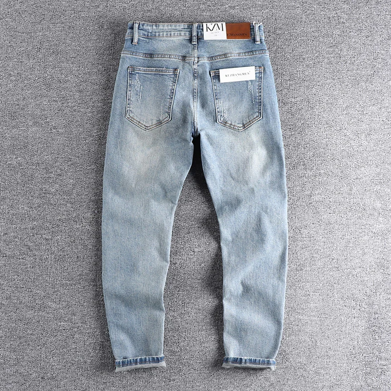 new Spring and summer 2023 elastic slim fit small leg jeans men's broken holes and fashionable running water wash Capris
new Spring and summer 2023 elastic slim fit small leg jeans men's broken holes and fashionable running water wash Capris