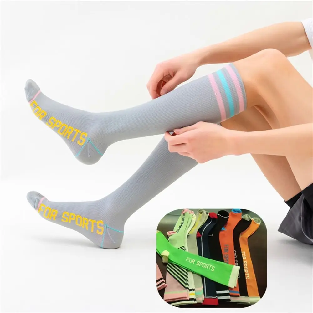 Outdoor Jump Badminton Running Marathon Sports Muscle Compression Socks Pressure Socks Ski Socks
Outdoor Jump Badminton Running Marathon Sports Muscle Compression Socks Pressure Socks Ski Socks