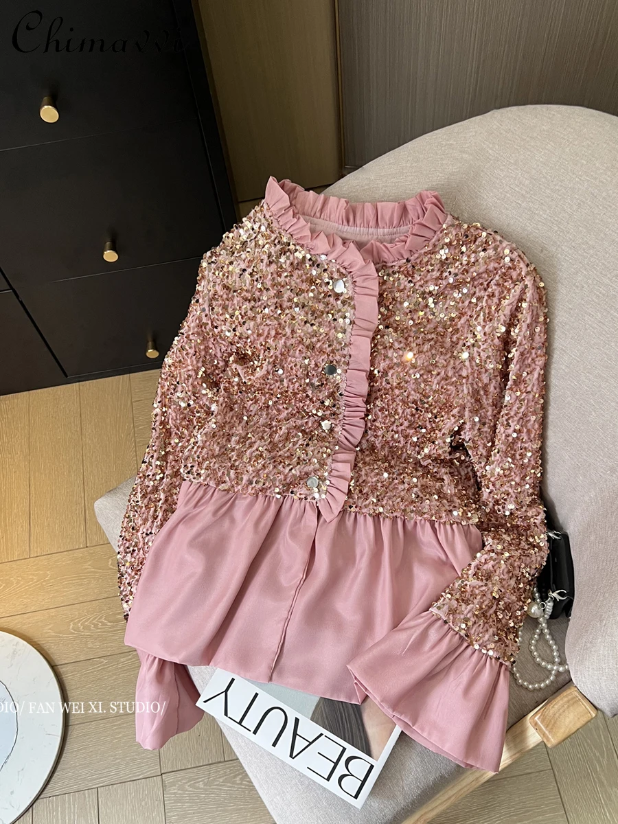 Spring New French Style Sequins Stitching Stringy Selvedge Flare-Sleeve Velvet Shirt Women's Loose Elegant Blouse Women Tops
Spring New French Style Sequins Stitching Stringy Selvedge Flare-Sleeve Velvet Shirt Women's Loose Elegant Blouse Women Tops