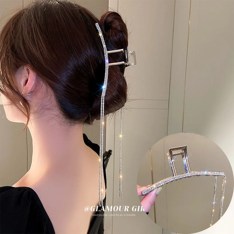 2022 New Rhinestones Metal Hair Claw Clips Women Girls Fashion Tassel Crystal Large Size Hair Clips Claw Crab Hair Accessories
2022 New Rhinestones Metal Hair Claw Clips Women Girls Fashion Tassel Crystal Large Size Hair Clips Claw Crab Hair Accessories