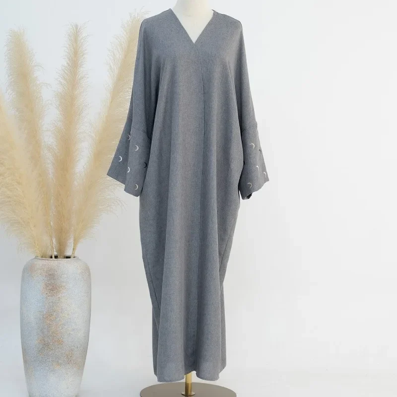 Moon Embroidery Kimono Muslim Dresses Women Dubai Abaya Islamic Clothing Robe Ramadan Abayas Dress Woman Kaftan Femme Musulman
Moon Embroidery Kimono Muslim Dresses Women Dubai Abaya Islamic Clothing Robe Ramadan Abayas Dress Woman Kaftan Femme Musulman