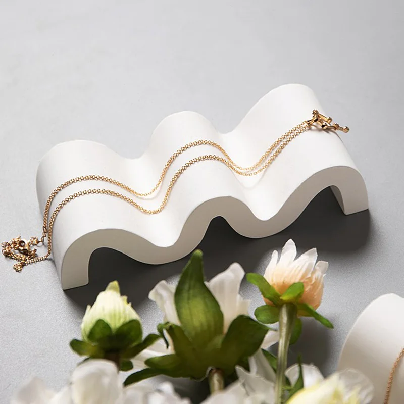 3D Wavy Tray Plaster Molds Soap Dish Jewelry Tray Pen Holder Silicone Molds Jesmonite Coaster Necklace Display Stand Cement Mold
3D Wavy Tray Plaster Molds Soap Dish Jewelry Tray Pen Holder Silicone Molds Jesmonite Coaster Necklace Display Stand Cement Mold