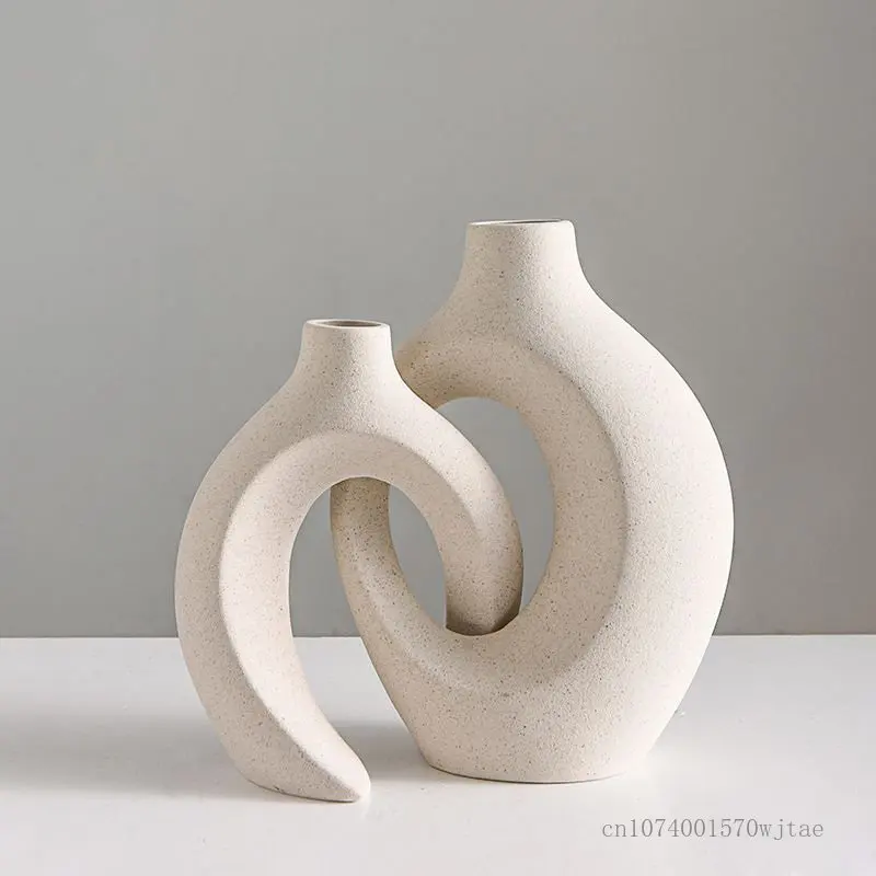 Creative Ceramic Countertop Geometric Modeling Vase, Living Room Study, Tea Room, Zen Decoration, Abstract Art
Creative Ceramic Countertop Geometric Modeling Vase, Living Room Study, Tea Room, Zen Decoration, Abstract Art