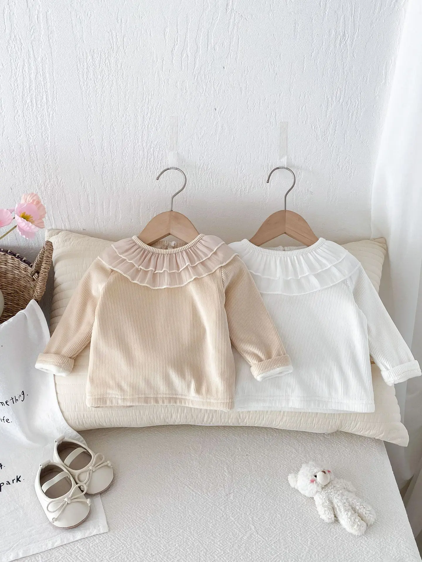 2025 Winter New Baby Girls Ruffle Collar Fleece Tees Infant Solid Bottoming Shirt Toddler Girls Plus Velvet Thick Warm Tops 20 S2cacd87cc5f5442ab72c50ba5ea4a2d05