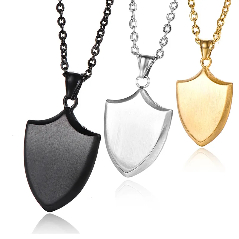 

Fashionable and Minimalist Stainless Steel Glossy Brand Pendant with Triangular Shield Men's Necklace Chain