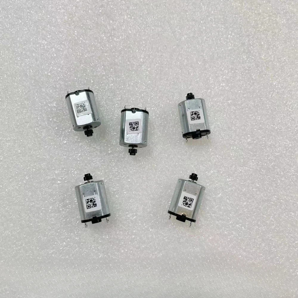For Nikon D5200 Reflector Motor Aperture Motor Brand-new Camera Maintenance Accessories.
For Nikon D5200 Reflector Motor Aperture Motor Brand-new Camera Maintenance Accessories.