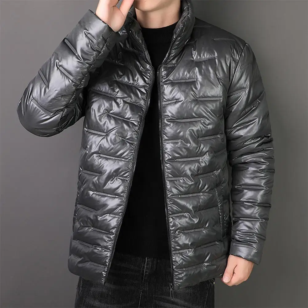 Men Fashionable Warm Winter Coat with Thickened Design Casual Stylish Stand Collar Lightweight Thin Korean Version Short Length
Men Fashionable Warm Winter Coat with Thickened Design Casual Stylish Stand Collar Lightweight Thin Korean Version Short Length