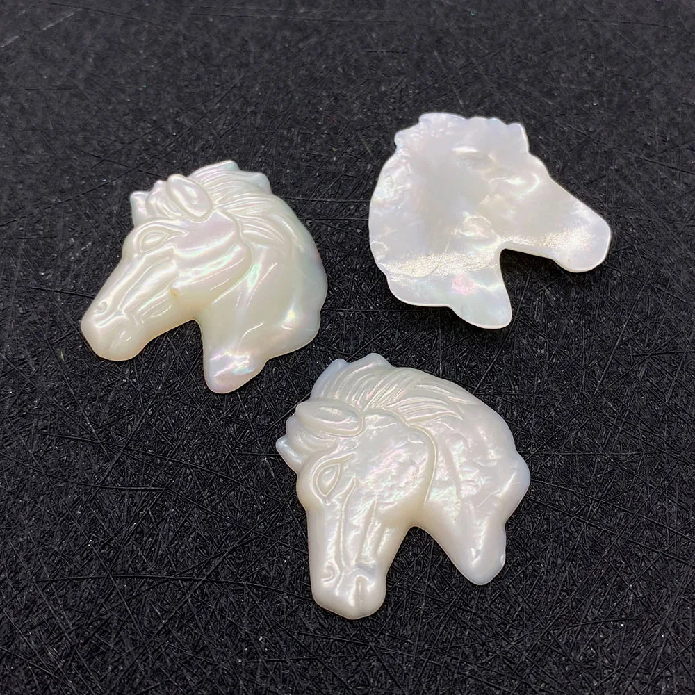 

Natural Seawater Shell Pendants for Making DIY Ring Earring Necklace Jewelry Horse Head Shape Cabochon Beads Charms Accessories