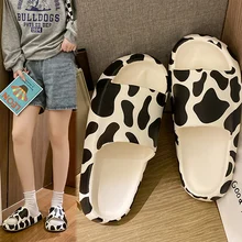 Men's 2022 New Summer Classic Fashion Casual Slippers Women's Comfortable Light Soft Soles Non Slip Outdoor Sandals
Men's 2022 New Summer Classic Fashion Casual Slippers Women's Comfortable Light Soft Soles Non Slip Outdoor Sandals
