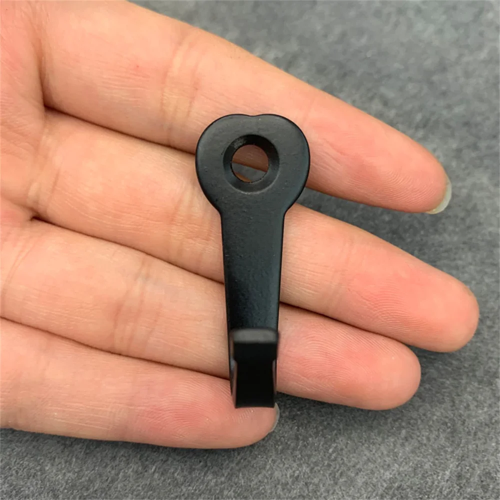Reusable Vintage Clothes Hook Four Styles Black Iron Hooks Aesthetically Pleasing Hats Hooks Coat And Hat Hook Iron Home Durable
Reusable Vintage Clothes Hook Four Styles Black Iron Hooks Aesthetically Pleasing Hats Hooks Coat And Hat Hook Iron Home Durable