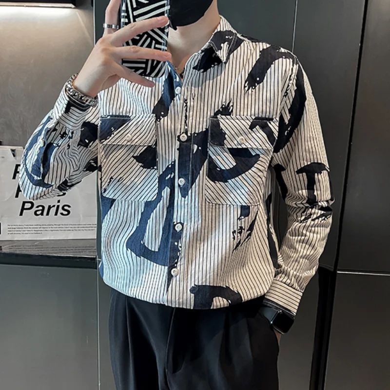 2022 Striped Letter Printed Shirts Men Autumn Long Sleeve Loose Casual Shirt Korean Streetwear Social Party Blouse Men Clothing
2022 Striped Letter Printed Shirts Men Autumn Long Sleeve Loose Casual Shirt Korean Streetwear Social Party Blouse Men Clothing