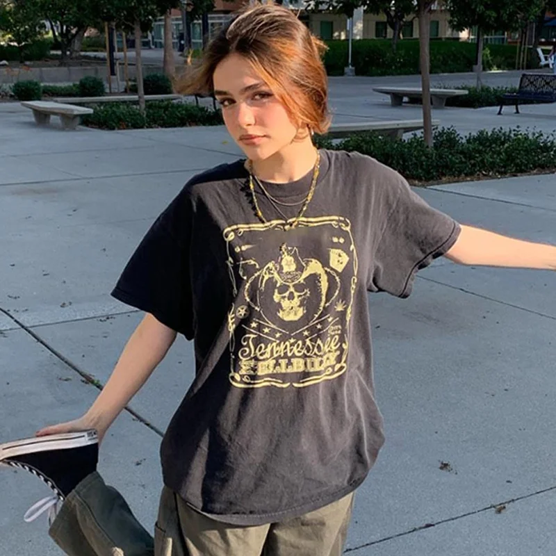 Black Oversized T Shirt Women Summer Harajuku Letter Skull Print Short Sleeve Graphic Tee Shirt Femme Plus Size Tops Tshirt
Black Oversized T Shirt Women Summer Harajuku Letter Skull Print Short Sleeve Graphic Tee Shirt Femme Plus Size Tops Tshirt