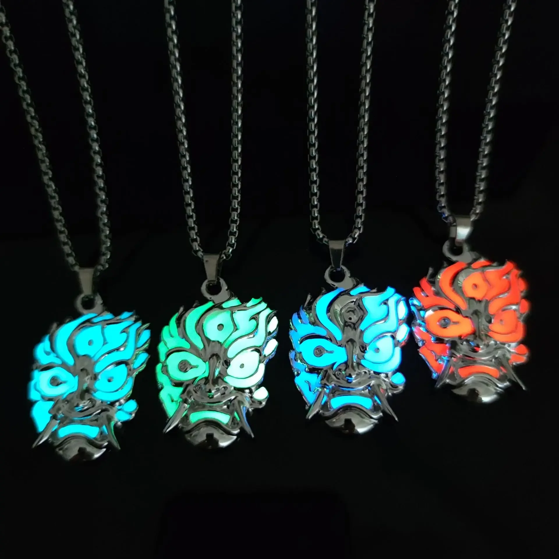 Luminous Stainless Steel Ghost Mask Skull Gothic Glowing Fluorescence Pendant Men Women Luminescent Party Halloween Necklace
Luminous Stainless Steel Ghost Mask Skull Gothic Glowing Fluorescence Pendant Men Women Luminescent Party Halloween Necklace