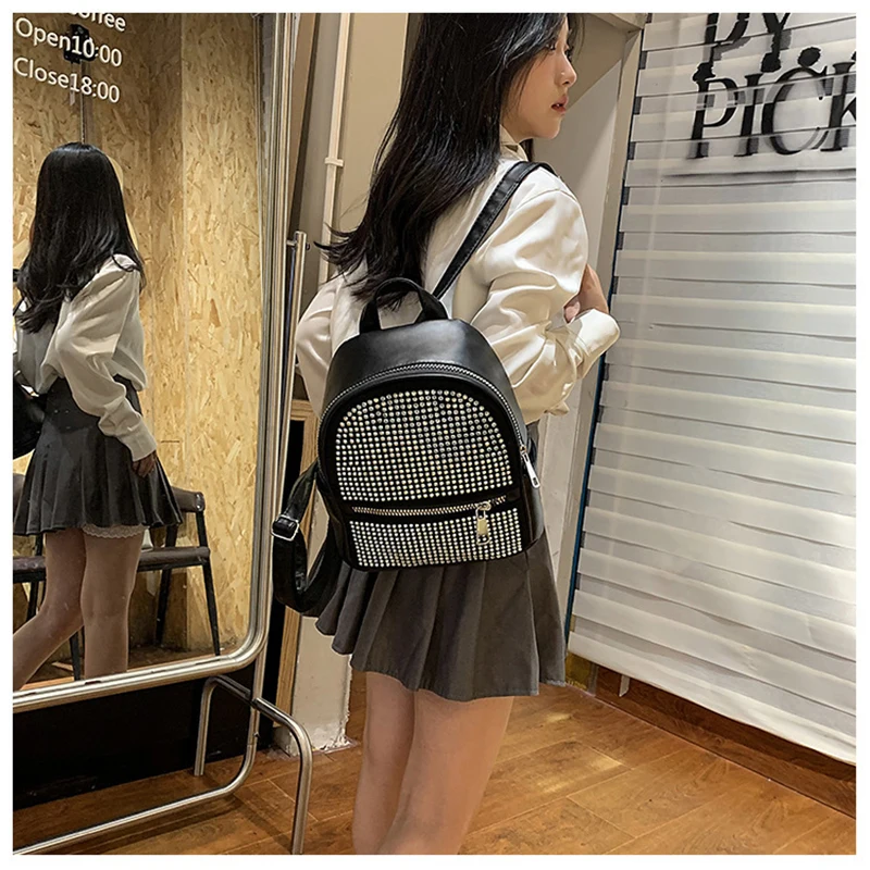 Women Rhinestone Shoulder Bag Fashion Trend Texture Backpack Drilling Large Capacity Schoolbag Student Teenager Travel Bag
Women Rhinestone Shoulder Bag Fashion Trend Texture Backpack Drilling Large Capacity Schoolbag Student Teenager Travel Bag