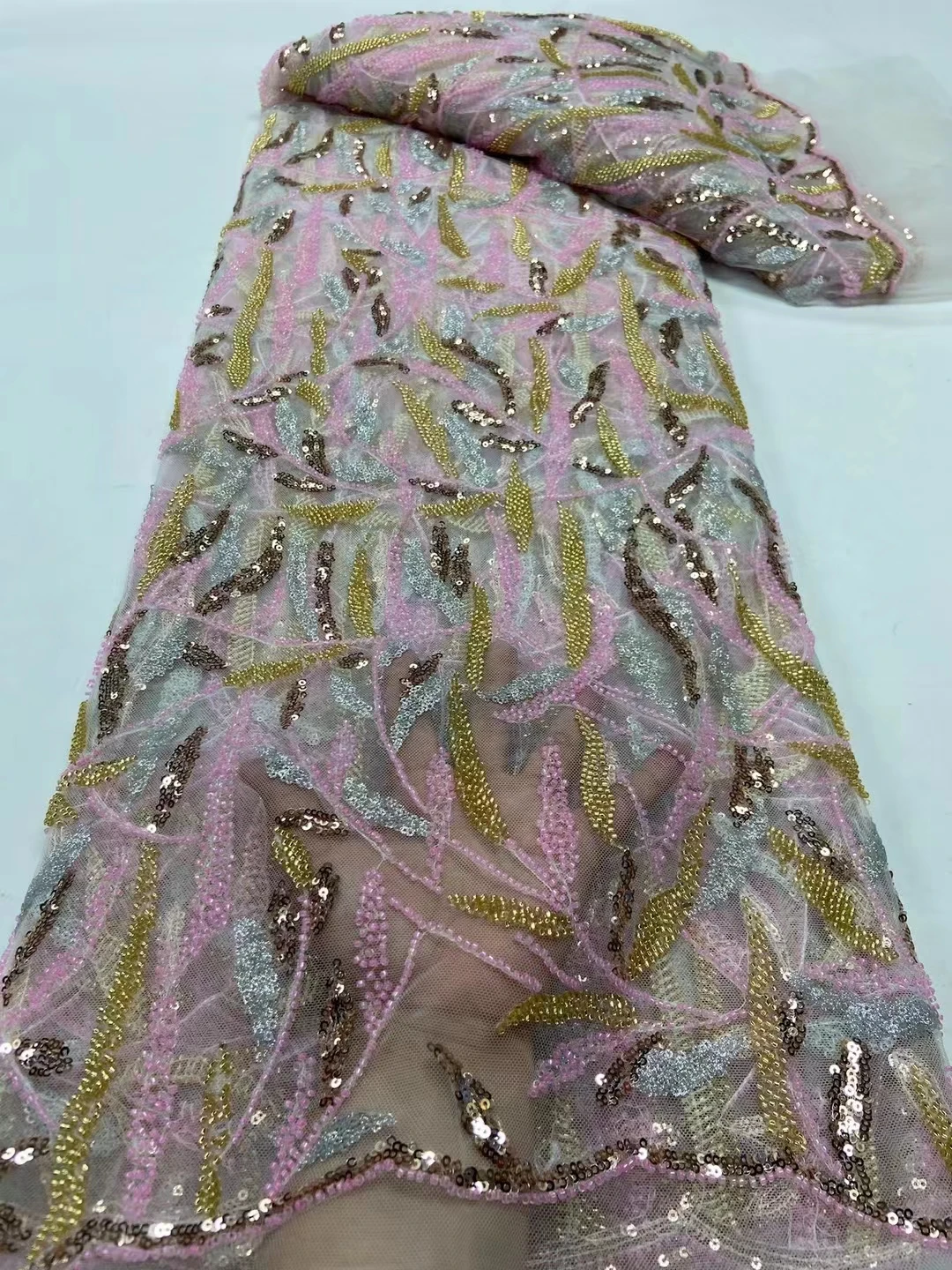 Latest Royal African Lace Fabric 2023 Luxury French Sequins Mesh Lace Fabric High-end Handmade Beaded For Wedding Dress
Latest Royal African Lace Fabric 2023 Luxury French Sequins Mesh Lace Fabric High-end Handmade Beaded For Wedding Dress