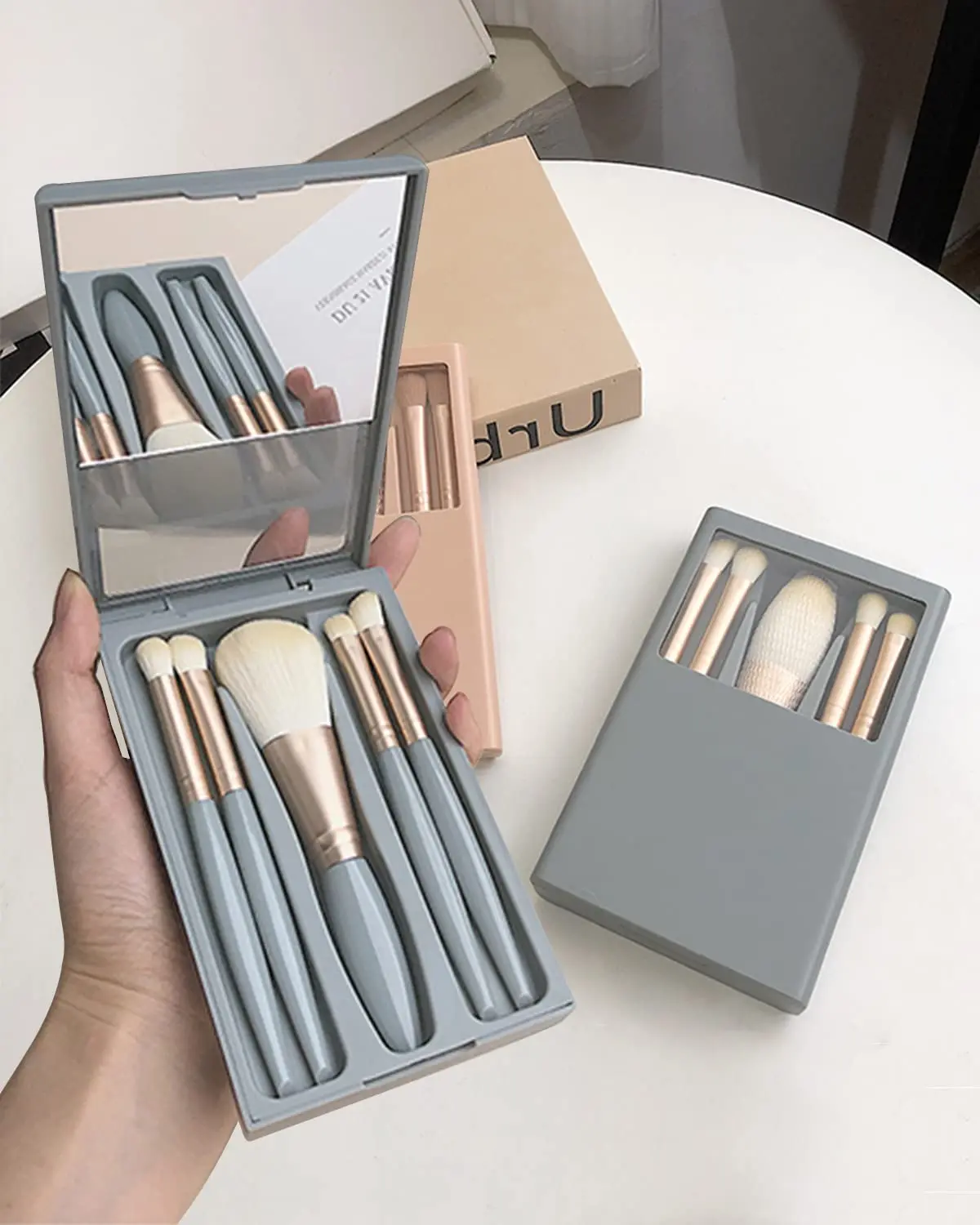 Travel Size Makeup Brushes Set Easy-taken Mini Makeup Brush Set With Case Mirror Small Complete Function Cosmetic Brushes Kit
Travel Size Makeup Brushes Set Easy-taken Mini Makeup Brush Set With Case Mirror Small Complete Function Cosmetic Brushes Kit