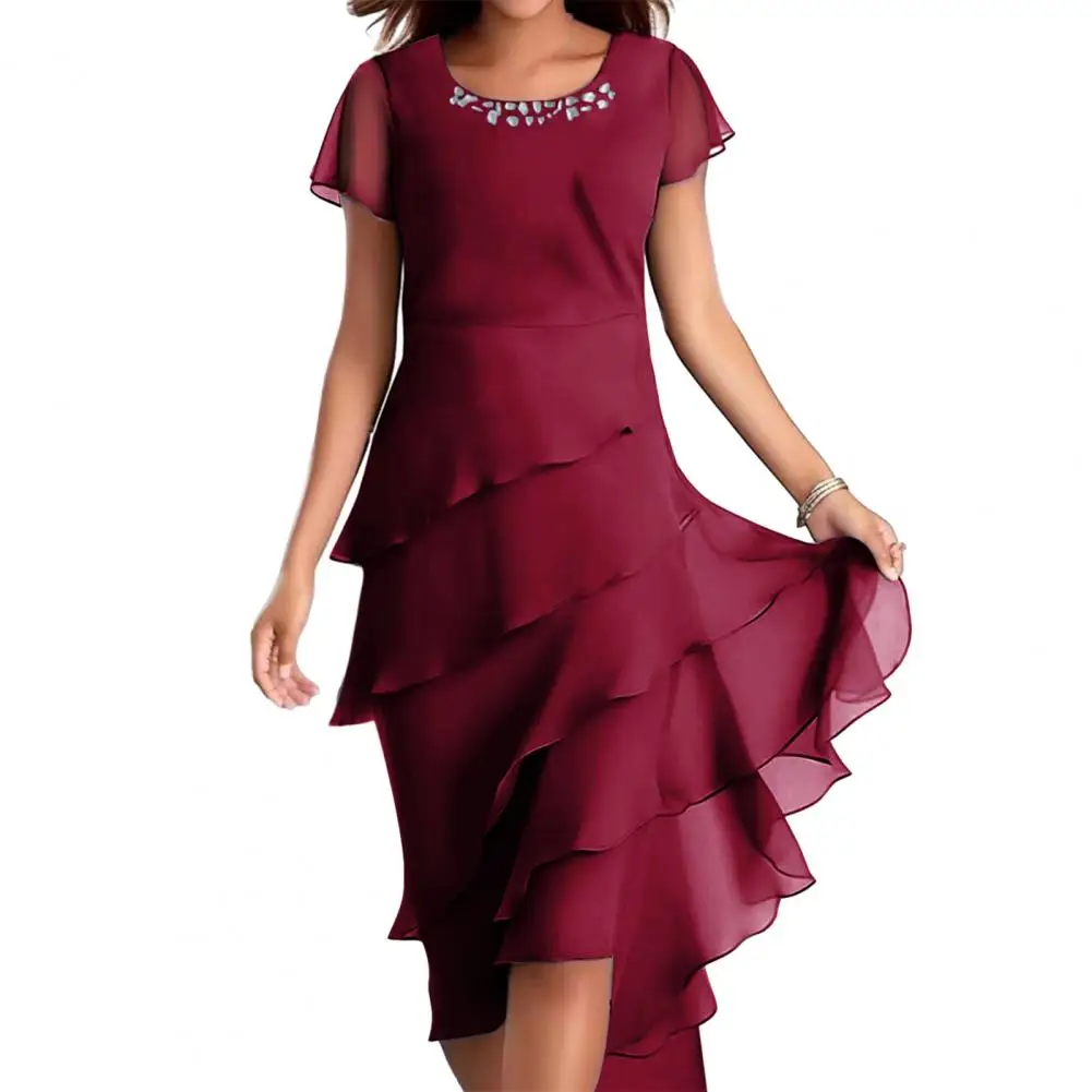 Elegant Short Sleeve Dress Elegant Beaded Decor O-neck Midi Dress with Layered Cake Hem for Wedding Guests Women's for Special
Elegant Short Sleeve Dress Elegant Beaded Decor O-neck Midi Dress with Layered Cake Hem for Wedding Guests Women's for Special