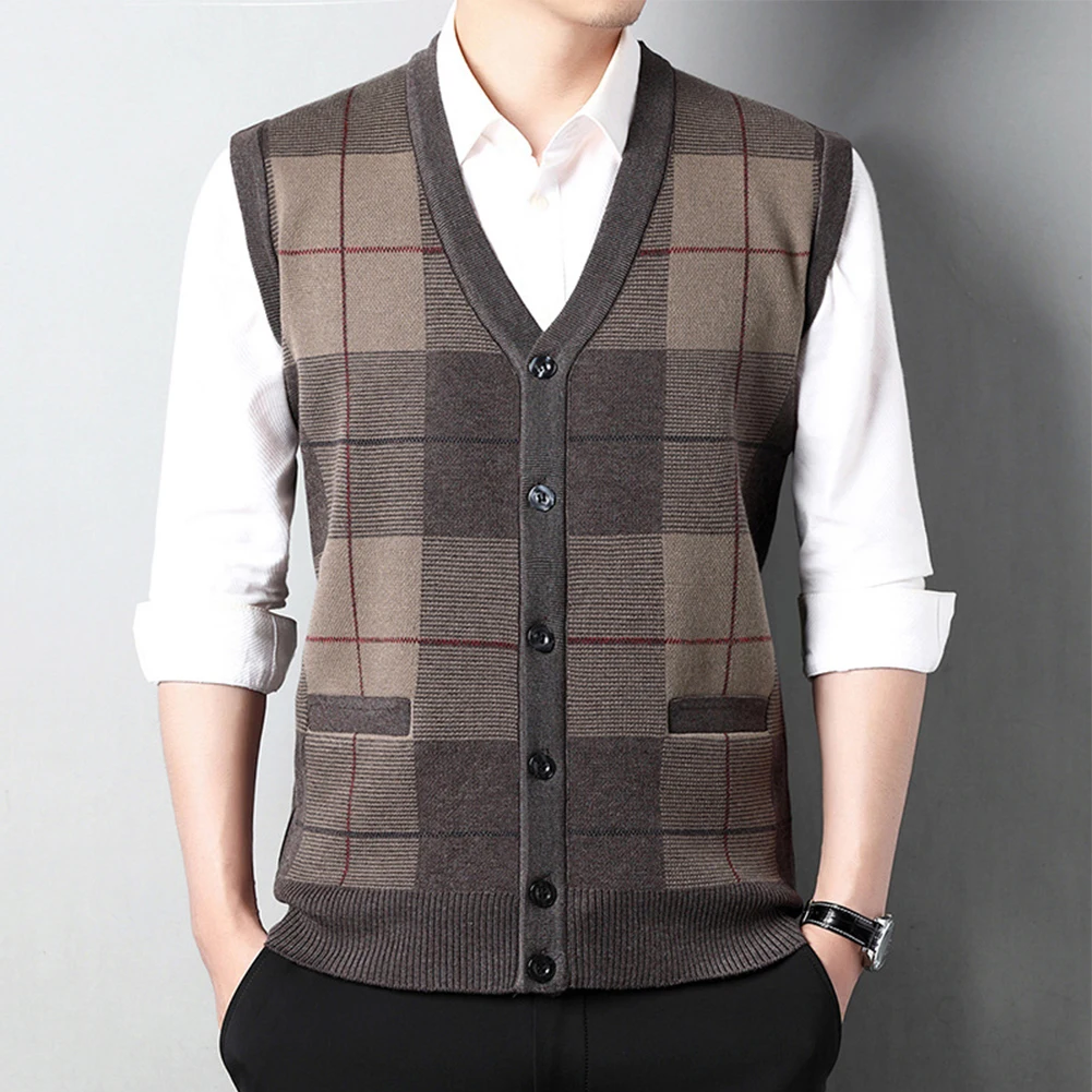 Men Knitted Sleeveless Plaid Pullover Button Sweater Vest Tank Top V Neck Cardigan V-Neck Casual Loose Fitting Men's Sweater
Men Knitted Sleeveless Plaid Pullover Button Sweater Vest Tank Top V Neck Cardigan V-Neck Casual Loose Fitting Men's Sweater