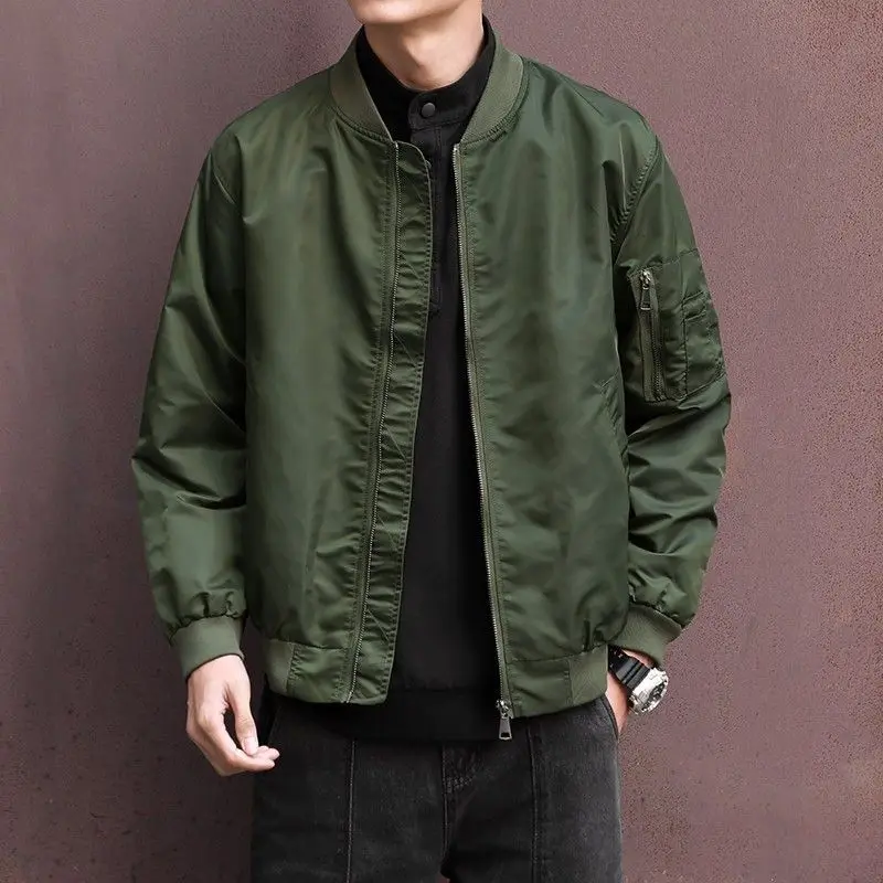 Fashion Bomber Jacket Men Spring Autumn New Loose Baseball Collar Jacket American Casual Top Male Coat Outerwear Men's Clothing
Fashion Bomber Jacket Men Spring Autumn New Loose Baseball Collar Jacket American Casual Top Male Coat Outerwear Men's Clothing