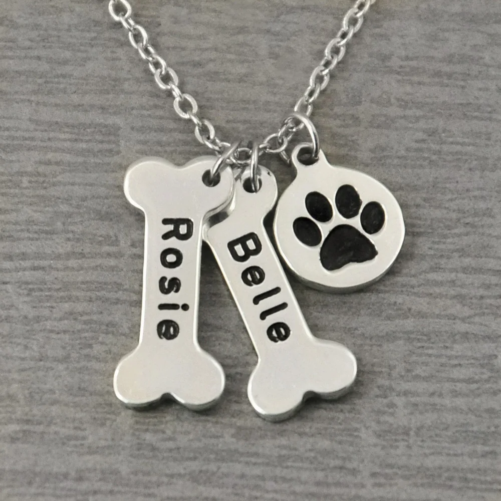 Personalized Dog Necklace Custom Dog Bone Charm Necklace Engraved Name Necklace with Dog Paw Birthday Gift for Pet Lover
Personalized Dog Necklace Custom Dog Bone Charm Necklace Engraved Name Necklace with Dog Paw Birthday Gift for Pet Lover