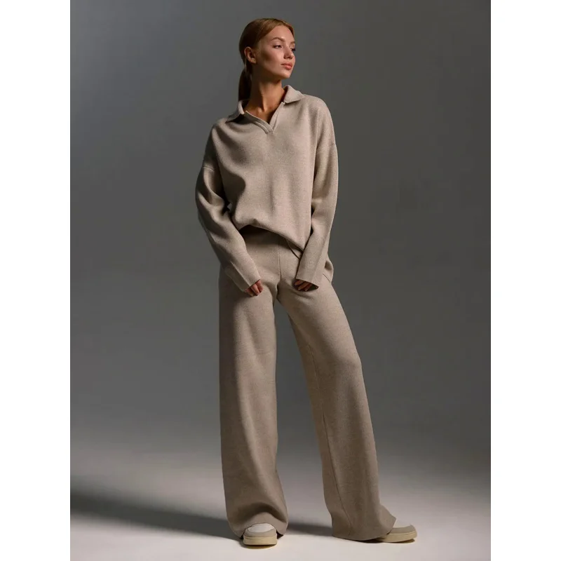 Winter Thick Women Knitted Suits Soft 2 Pieces Sets Female Polo Neck Sweater & Wide Leg Pants Knitted Outfit
Winter Thick Women Knitted Suits Soft 2 Pieces Sets Female Polo Neck Sweater & Wide Leg Pants Knitted Outfit