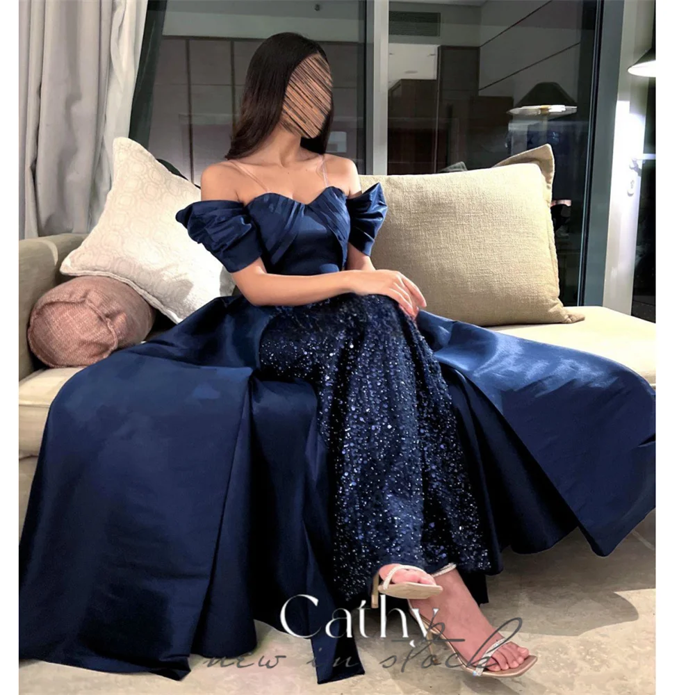 Cathy Dark Blue A-line Prom Dressess Off the Shoulder Floor-Length Beaded Vestidos De Noche Detachable Train Cocktail Party
Cathy Dark Blue A-line Prom Dressess Off the Shoulder Floor-Length Beaded Vestidos De Noche Detachable Train Cocktail Party