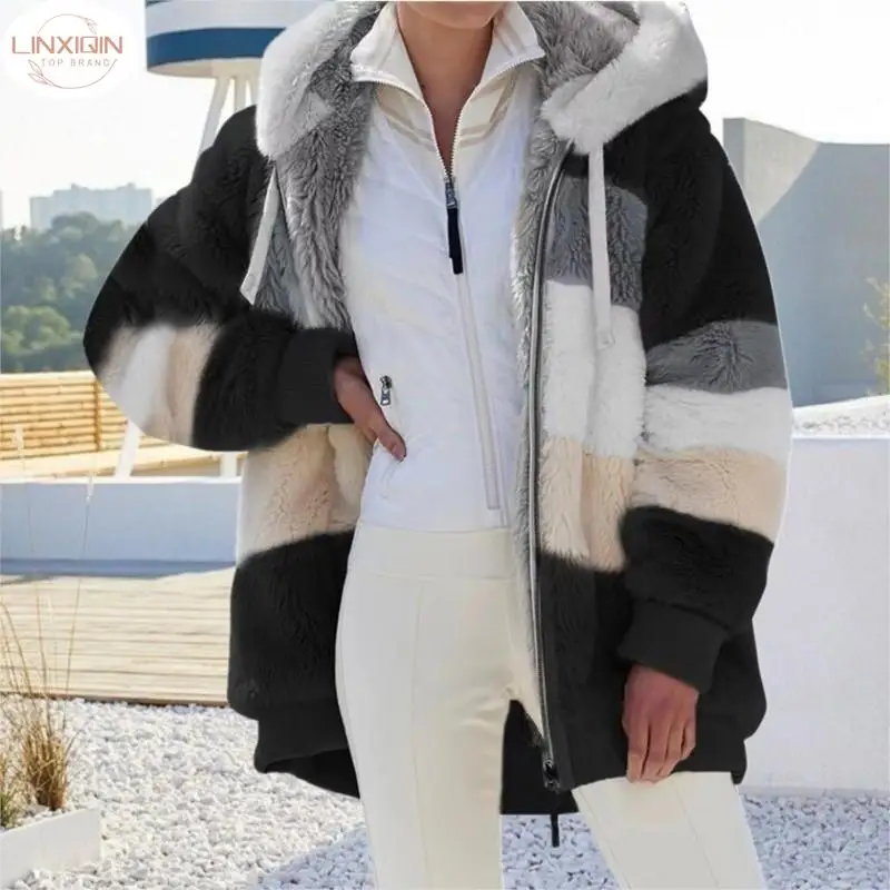 2024 New 5XL Loose Women Hooded Jacket Warm Plush Casual Hooded Coat Mixed Color Patchwork Winter Outwear Zipper Ladies Coat
2024 New 5XL Loose Women Hooded Jacket Warm Plush Casual Hooded Coat Mixed Color Patchwork Winter Outwear Zipper Ladies Coat