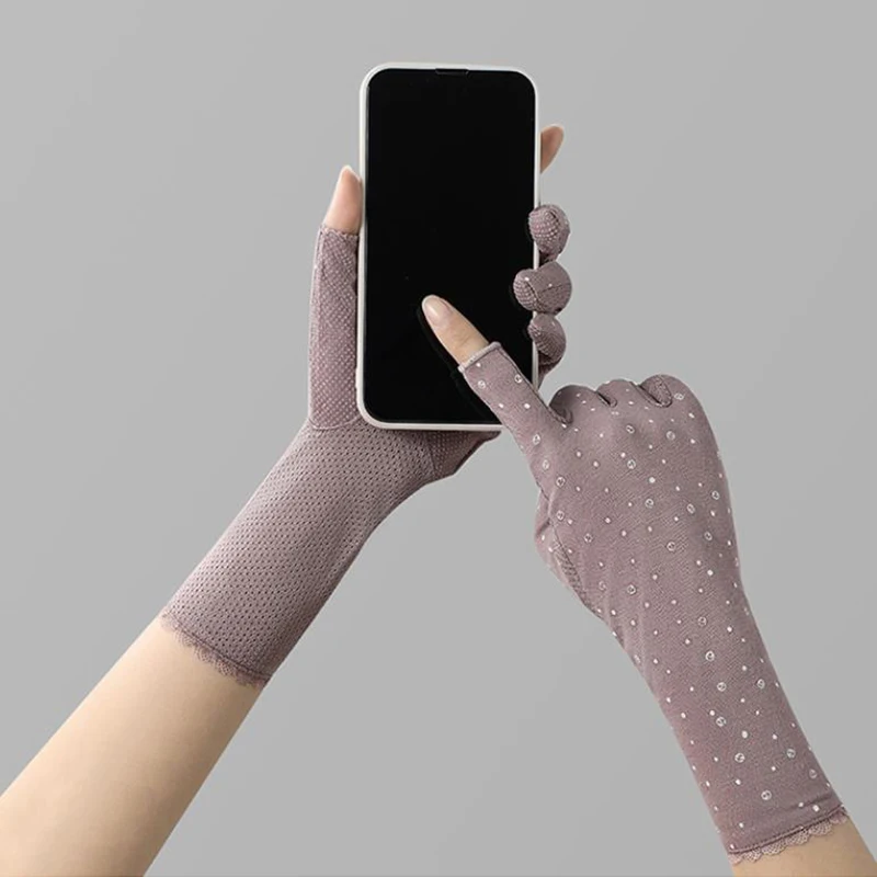 Women Summer Cotton Dot Half Finger UV Cycling Nonslip Breathable Sunscreen Glove Outdoor Sports Touch Screen Driving Mitten S97
Women Summer Cotton Dot Half Finger UV Cycling Nonslip Breathable Sunscreen Glove Outdoor Sports Touch Screen Driving Mitten S97