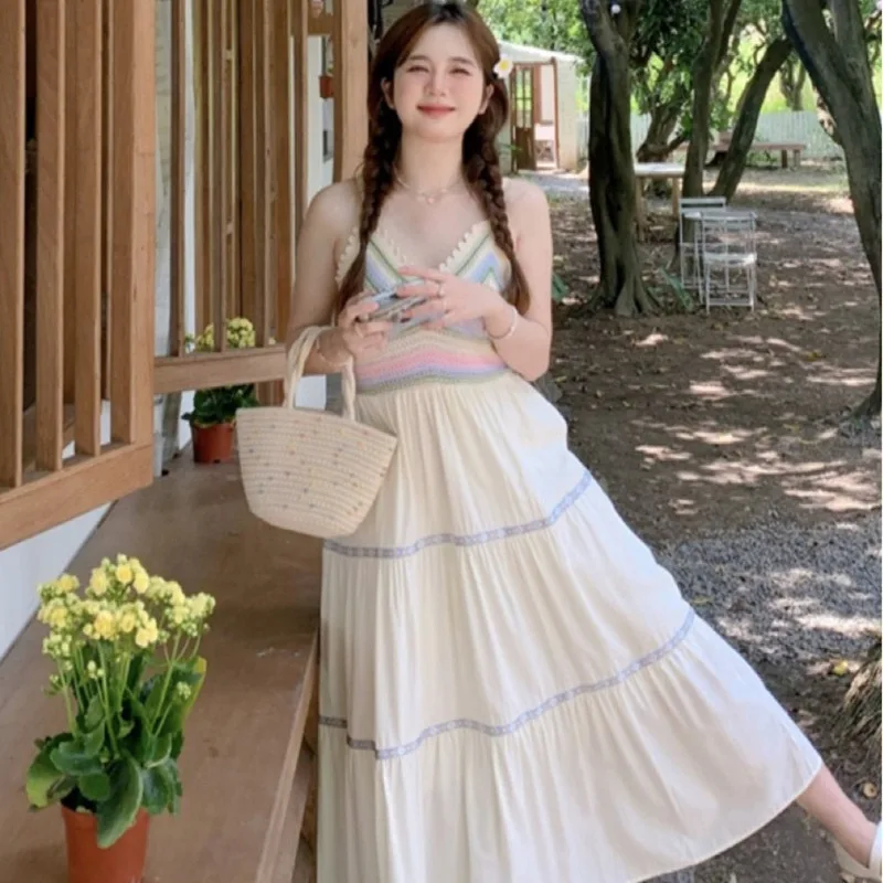 New Fashionable, Sexy, Sunshine, Retro Ethnic Style Design Sense V-neck Knitted Shirt Spliced with BeachSlingDress Women's Dress
New Fashionable, Sexy, Sunshine, Retro Ethnic Style Design Sense V-neck Knitted Shirt Spliced with BeachSlingDress Women's Dress