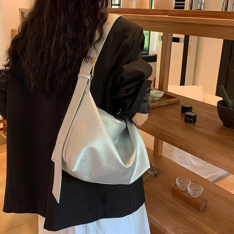 

Trendy Minimalist Women's Crossbody Bag Spring New Casual Solid Shoulder Bags Ladies Daily Work Commuting Large Capacity Pack