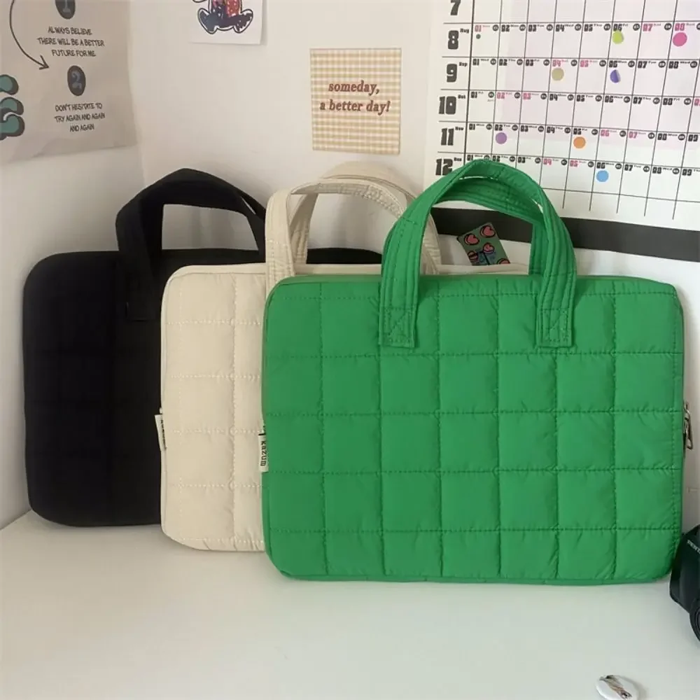 Portable Puffy Laptop Bag Cute Plaid Colorful Laptop Protective Pouch with Handle Soft Tablet Carry Case Laptop accessories 2024
Portable Puffy Laptop Bag Cute Plaid Colorful Laptop Protective Pouch with Handle Soft Tablet Carry Case Laptop accessories 2024
