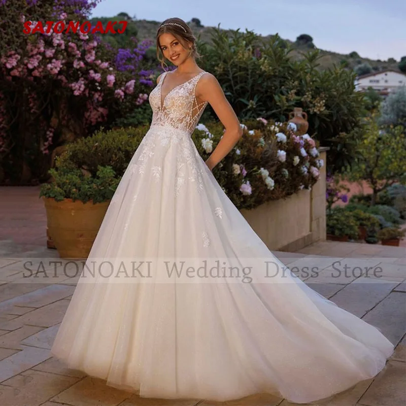 

Elegant Sexy V-Neck Lace Wedding Dresses for Women A-Line Sweep Train Backless Bridal Gowns with Pearls Vestido De Novia Custom