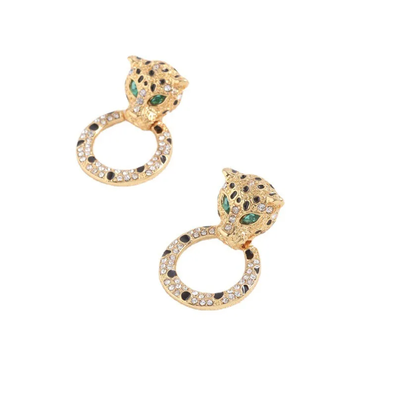 Rhinestone panther drop earrings for women luxury designer earrings animal jewelry fashion
Rhinestone panther drop earrings for women luxury designer earrings animal jewelry fashion