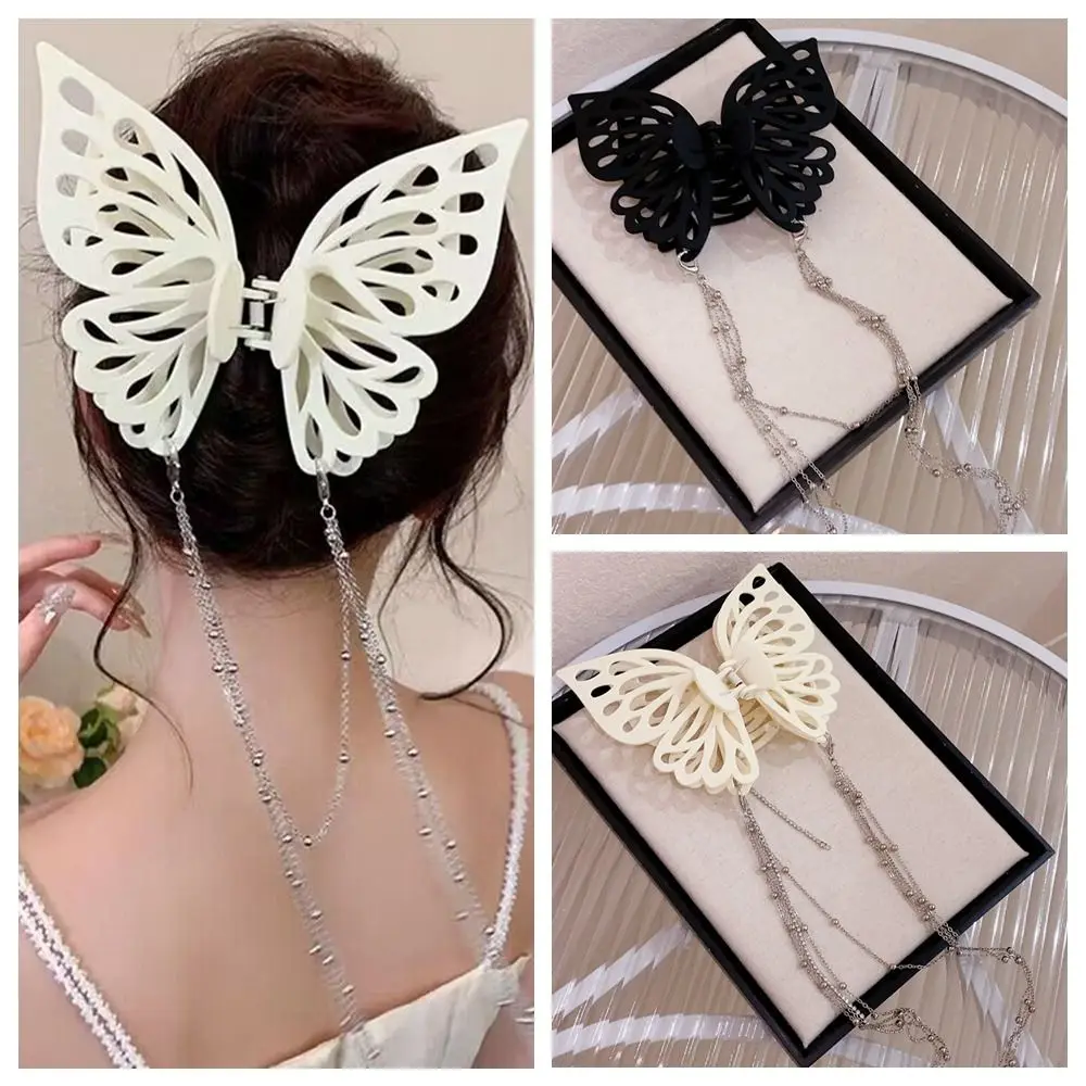 Hollow Butterfly Tassel Claw Clip Vintage Solid Color Plastic Oversized Grab Clip Headwear Oversized Butterfly Shark Clip Daily
Hollow Butterfly Tassel Claw Clip Vintage Solid Color Plastic Oversized Grab Clip Headwear Oversized Butterfly Shark Clip Daily