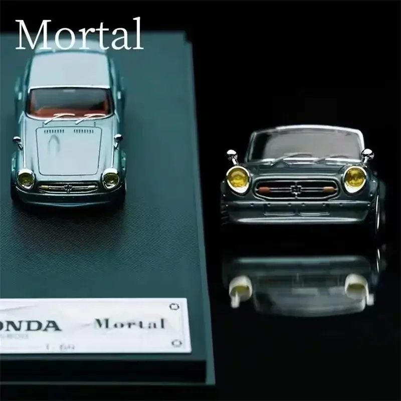 Mortal 1:64 Honda S800 синяя/серебристо-синяя ограниченная модель автомобиля под давлением
Mortal 1:64 Honda S800 синяя/серебристо-синяя ограниченная модель автомобиля под давлением
