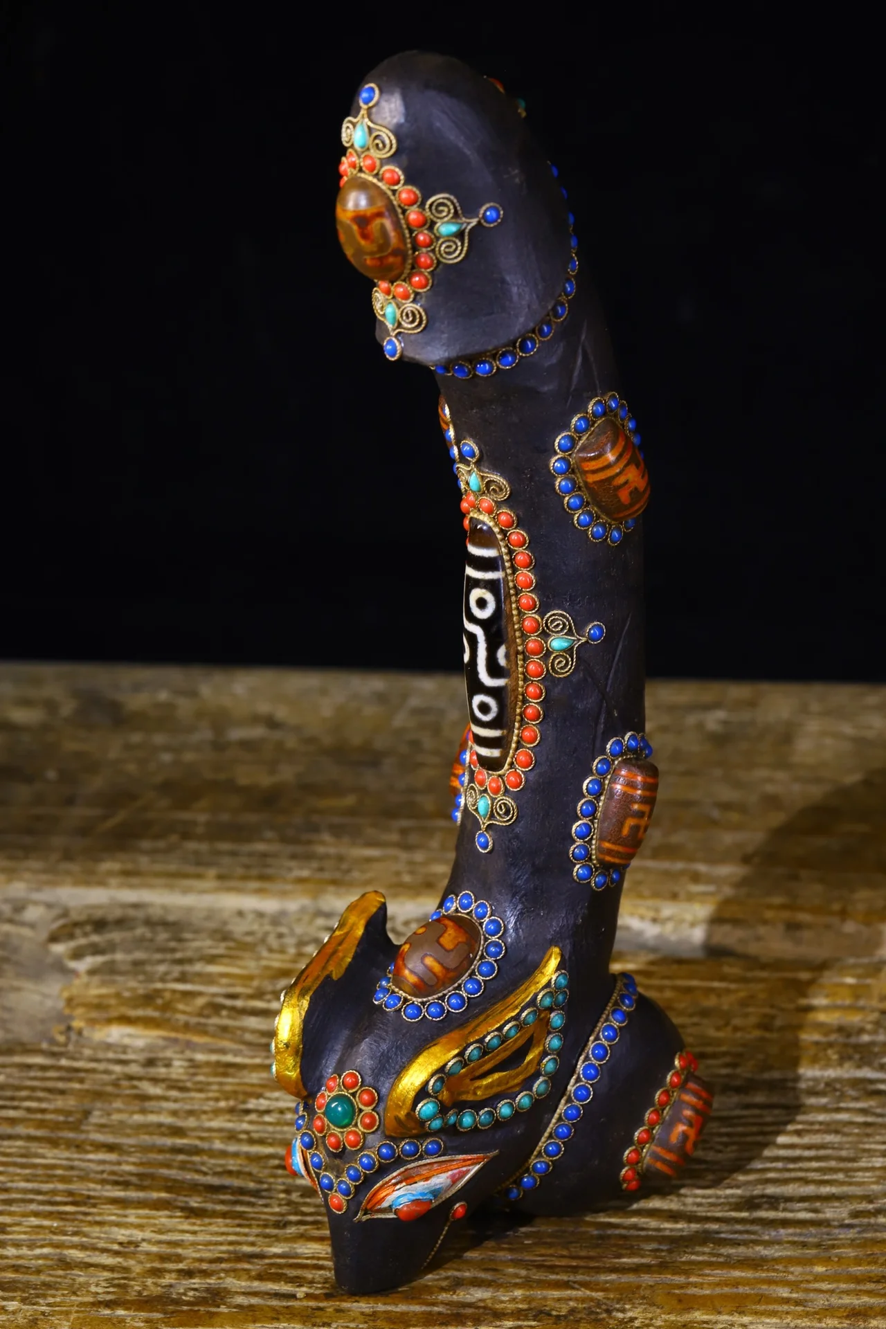 11"Tibetan Temple Collection Old Meteorite Painted Mosaic Gem gZi Beads Male Genitalia Juyang God Amulet Town house Exorcism
11"Tibetan Temple Collection Old Meteorite Painted Mosaic Gem gZi Beads Male Genitalia Juyang God Amulet Town house Exorcism