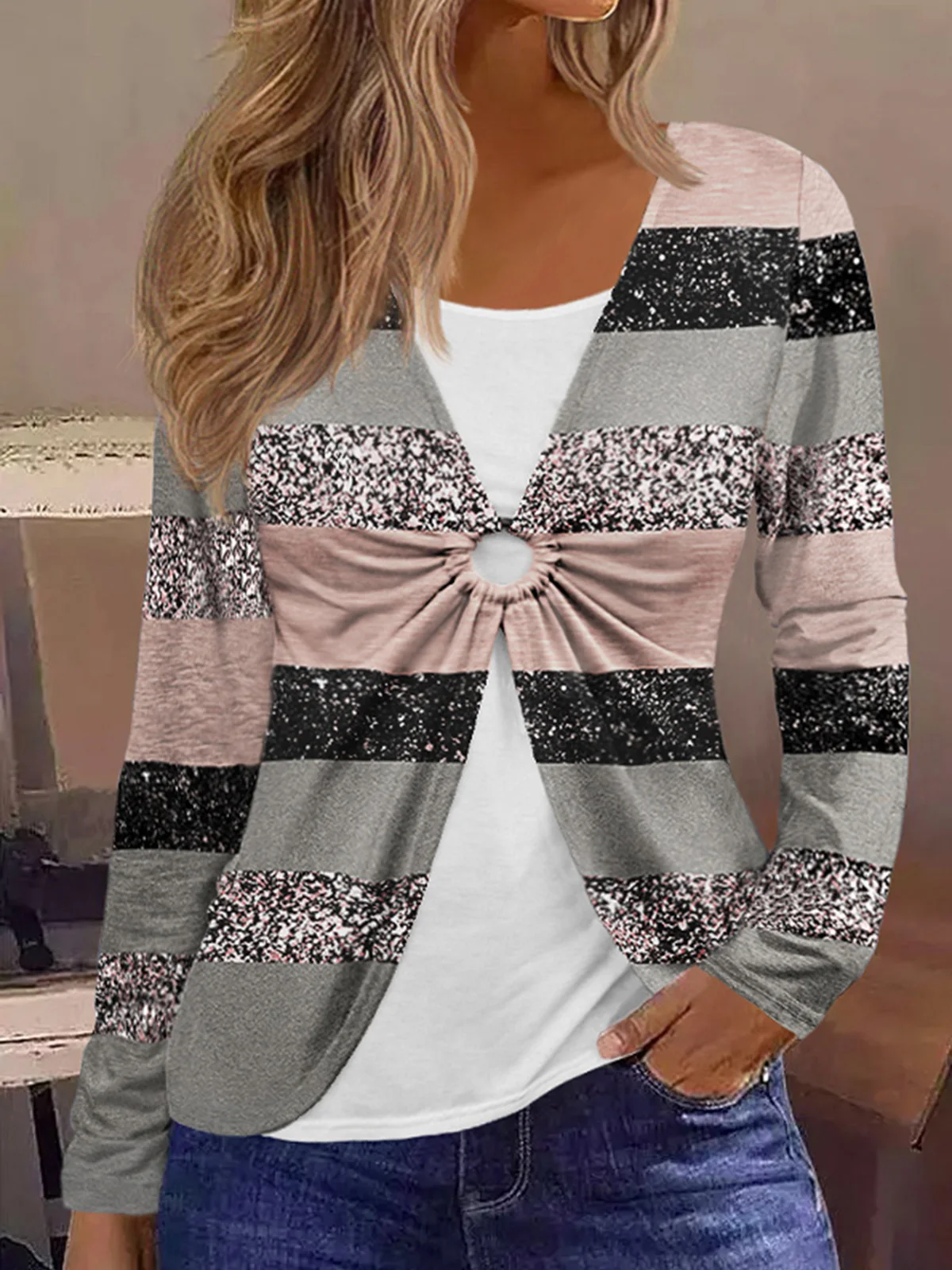 Color Block Glitter Ruched Fake Two-Piece Blouse 2023 Women Elegant Casual Wild Loose Basic Tops Pullover Long Sleeve Commuter
Color Block Glitter Ruched Fake Two-Piece Blouse 2023 Women Elegant Casual Wild Loose Basic Tops Pullover Long Sleeve Commuter