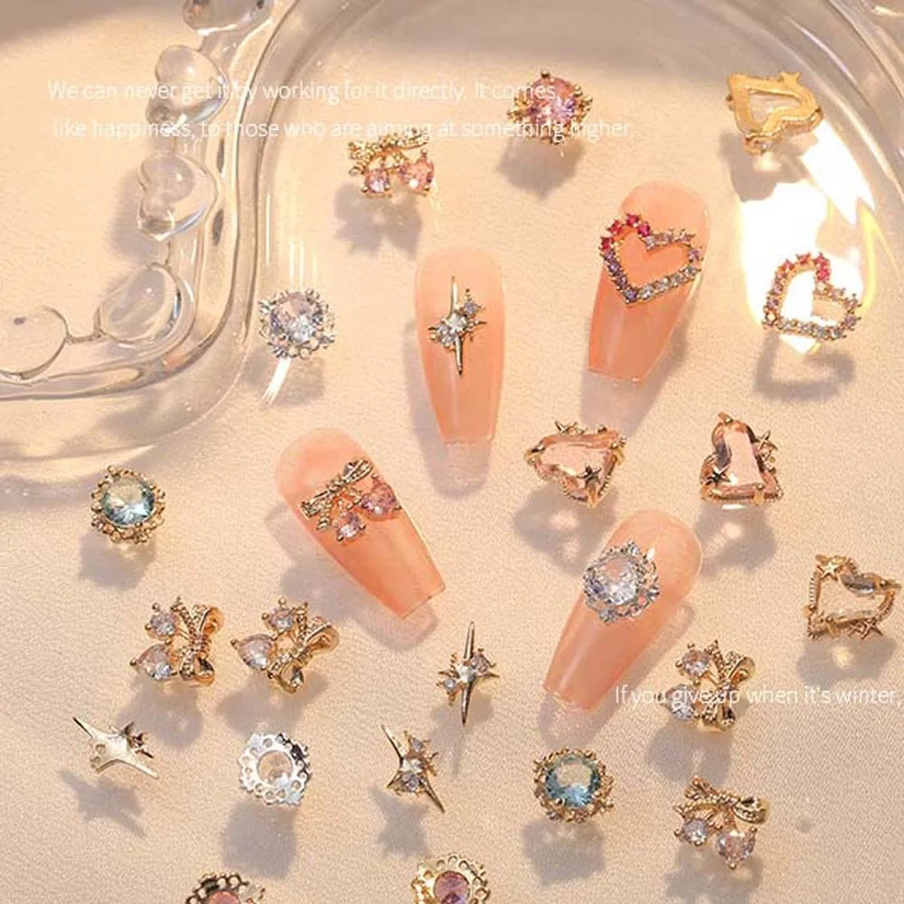1Pc 3D Luxury Nail Art Charms Bowknot Heart Pendant Alloy Nail Jewelry Gold/Silver Metal Manicure Accessories
1Pc 3D Luxury Nail Art Charms Bowknot Heart Pendant Alloy Nail Jewelry Gold/Silver Metal Manicure Accessories