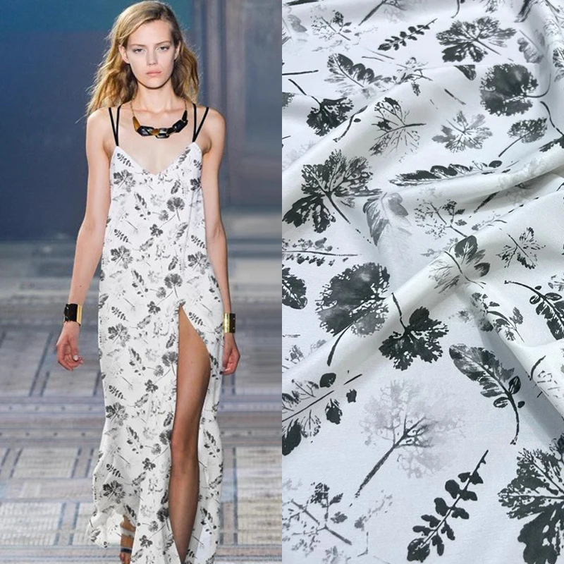 Thin Silk Fabric for Dresses, 93% Silk & 7% Spandex Silk Crepe de Chine Fabric 140CM Wide18MM Grey Leave Printed D1296
Thin Silk Fabric for Dresses, 93% Silk & 7% Spandex Silk Crepe de Chine Fabric 140CM Wide18MM Grey Leave Printed D1296